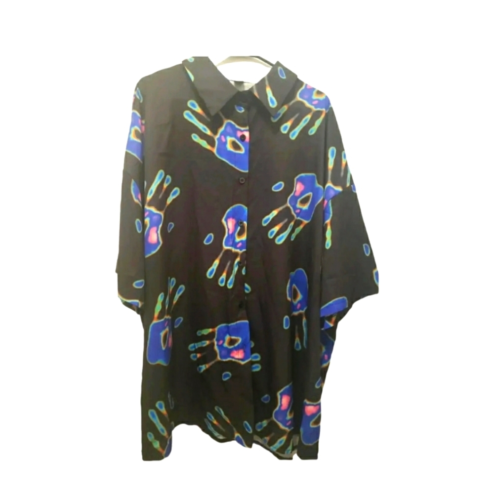 Shein Curve reflective Graphic shirt